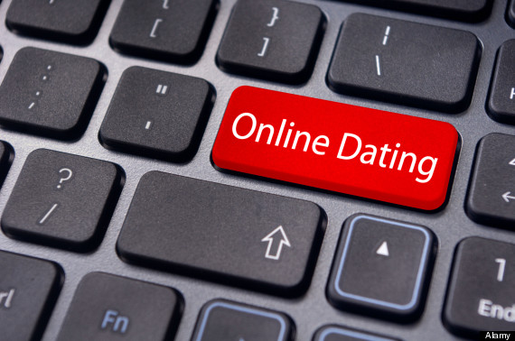 concepts of online dating, with message on enter key of keyboard.